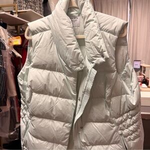 Athleta Women's Light Green Puffer Vest